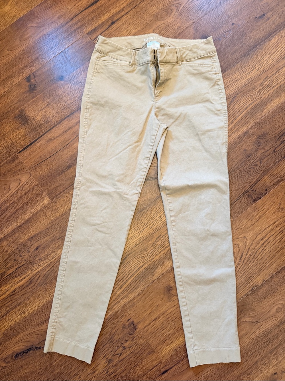 Old Navy Women’s Skinny Jeans - Khaki